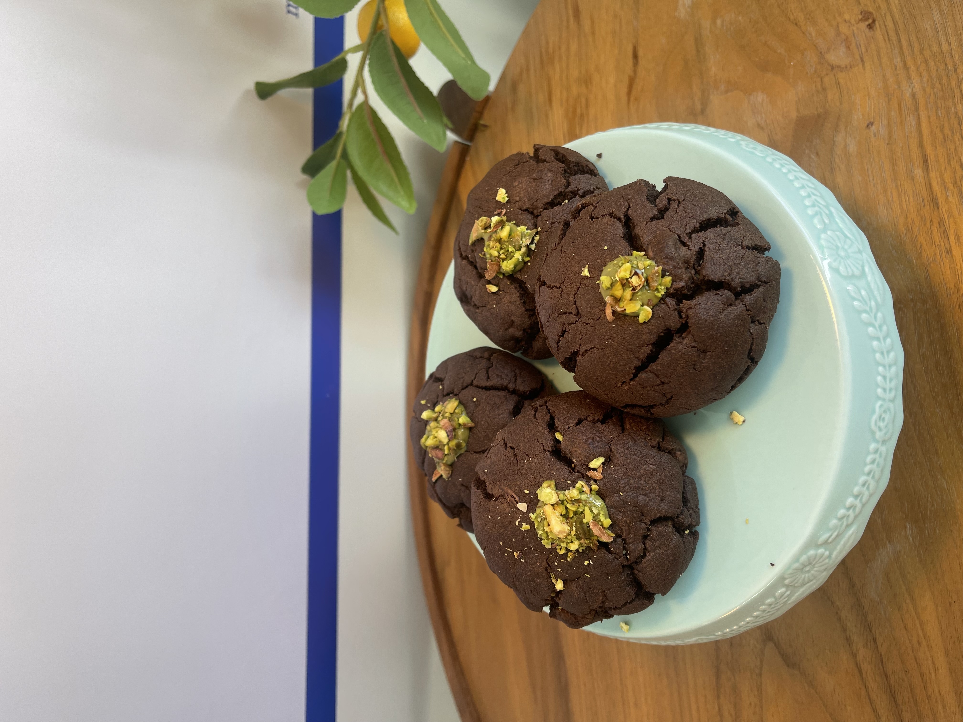 Dubai style pistachio chunky cookie